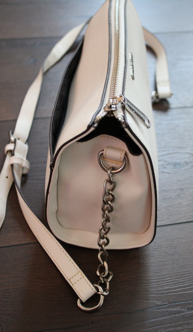 Steve Madden Cream Crossbody Bag - Picture 5 of 7